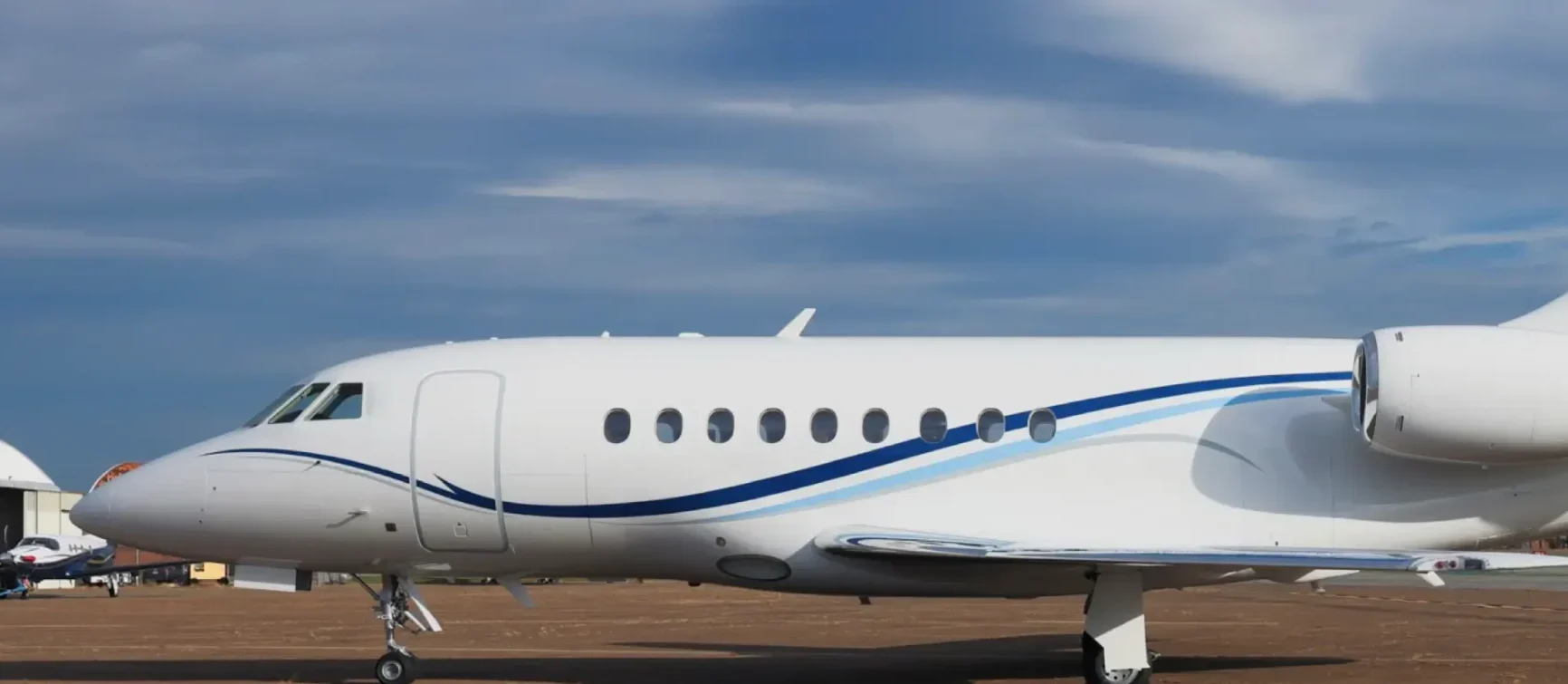 1999 Falcon 2000