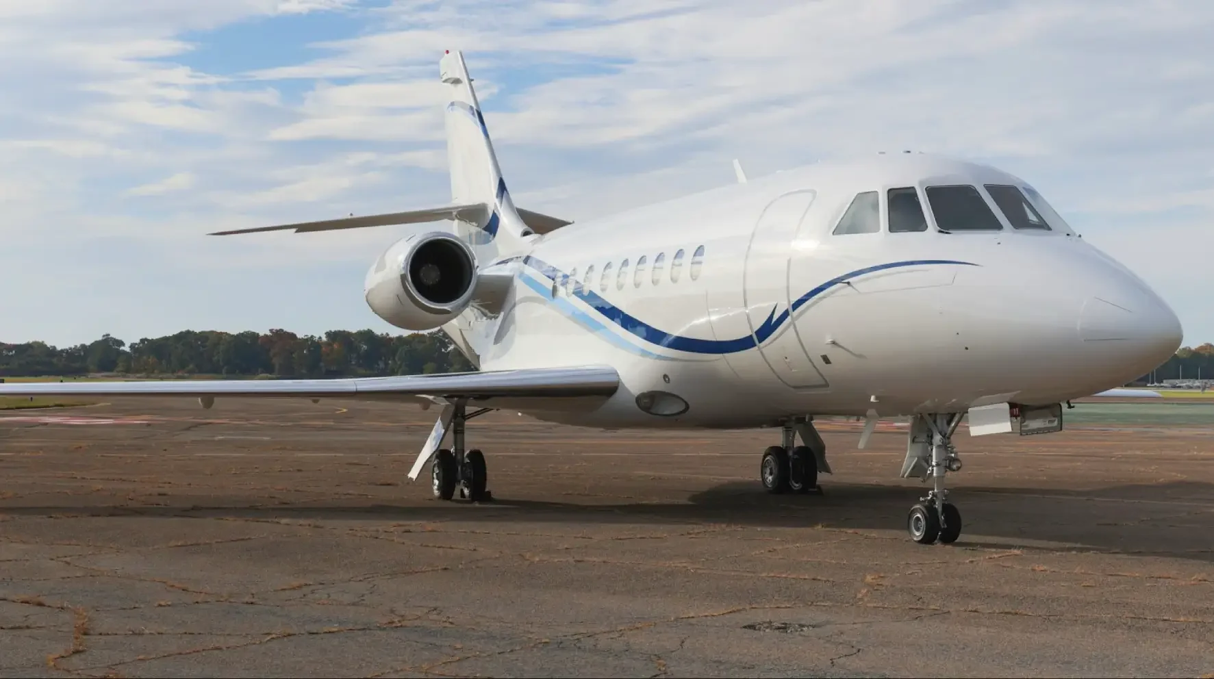 1999 Falcon 2000